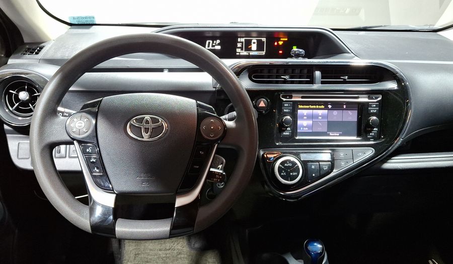 Toyota Prius C 1.5 HYBRID AUTO Hatchback 2019