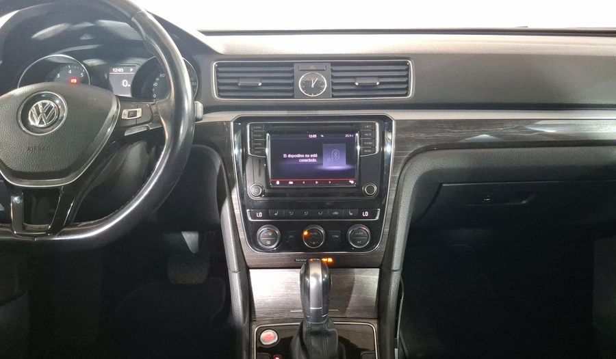 Volkswagen Passat 3.6 V6 Sedan 2017