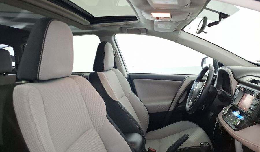 Toyota Rav4 2.5 XLE AWD AT Suv 2017