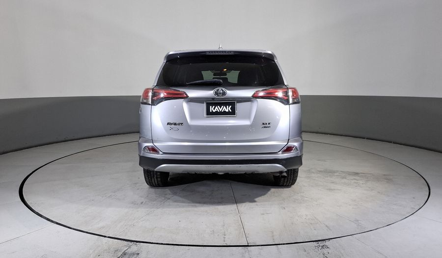 Toyota Rav4 2.5 XLE AWD AT Suv 2017