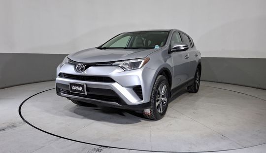 Toyota • RAV4