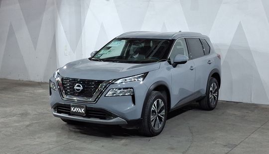 Nissan • X-Trail