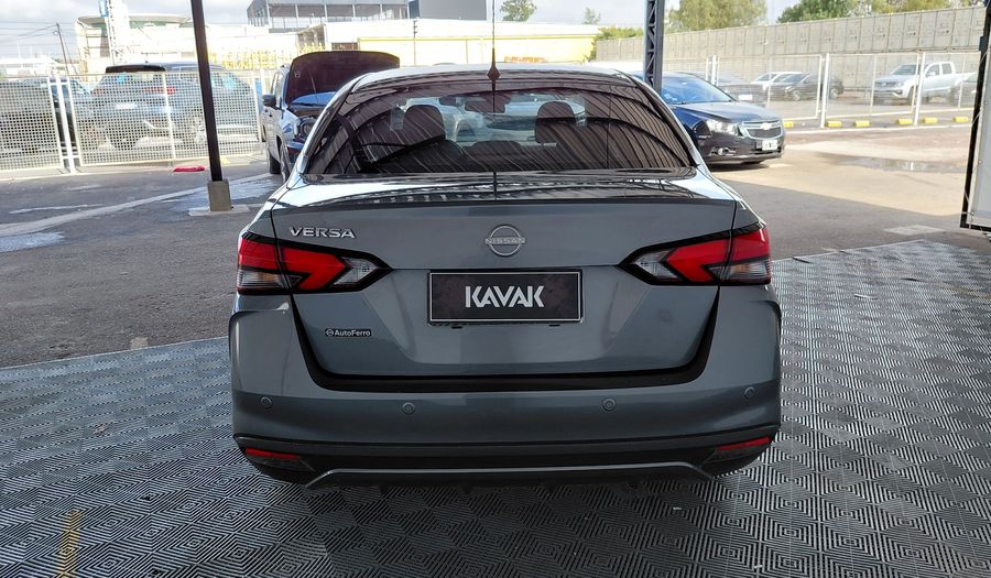 Nissan Versa 1.6 SENSE Sedan 2024