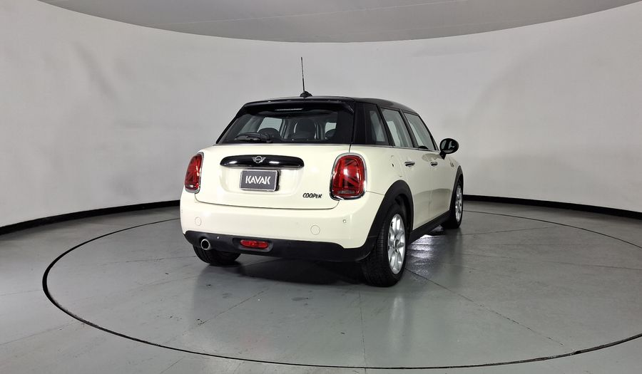 Mini Cooper 1.5 COOPER CHILI DCT Hatchback 2019