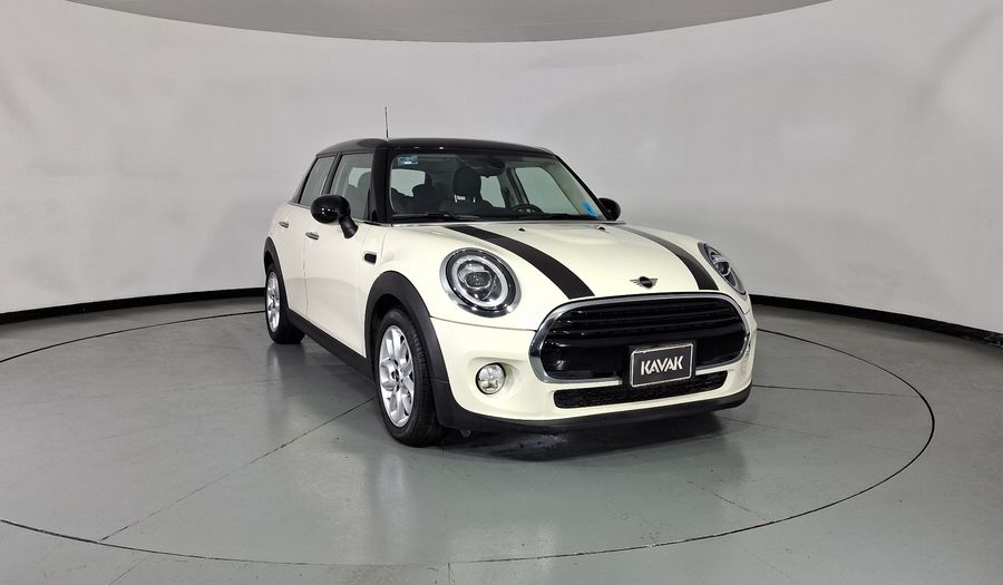 Mini Cooper 1.5 COOPER CHILI DCT Hatchback 2019
