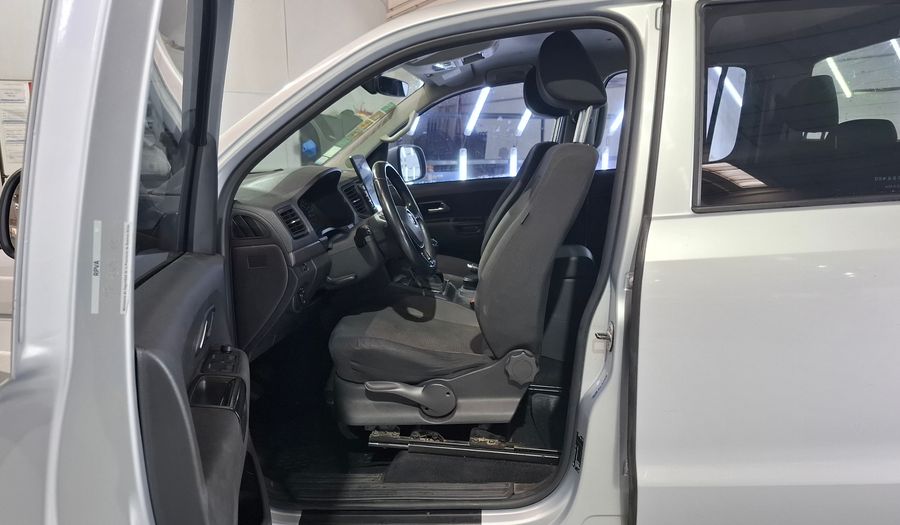Volkswagen Amarok 2.0 TDI 180CV COMFORTLINE 4X2 Pickup 2017