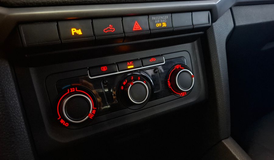 Volkswagen Amarok 2.0 TDI 180CV COMFORTLINE 4X2 Pickup 2017