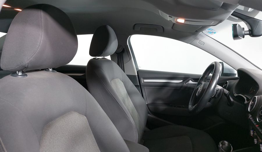 Audi A3 2.0 DYNAMIC DCT Sedan 2018