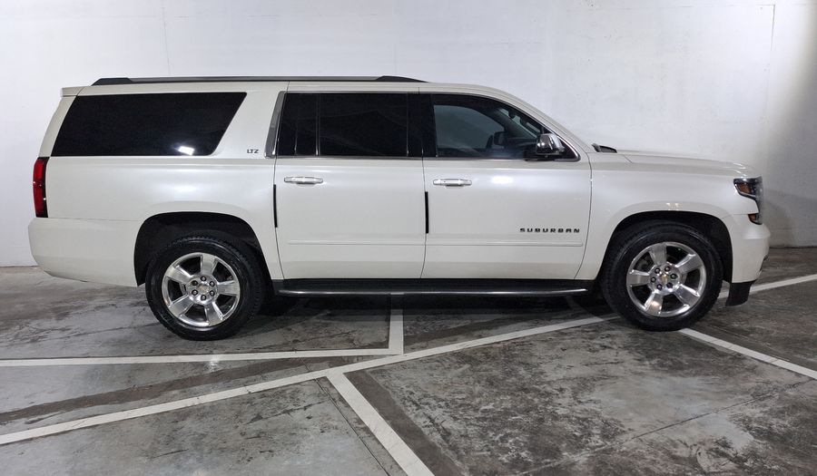 Chevrolet Suburban 5.3 D LTZ AT 4WD Suv 2015