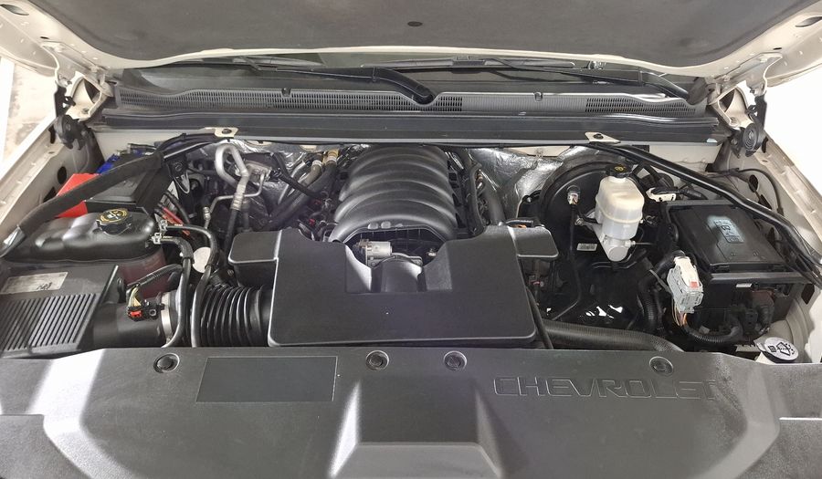 Chevrolet Suburban 5.3 D LTZ AT 4WD Suv 2015