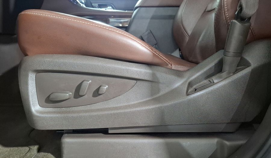 Chevrolet Suburban 5.3 D LTZ AT 4WD Suv 2015