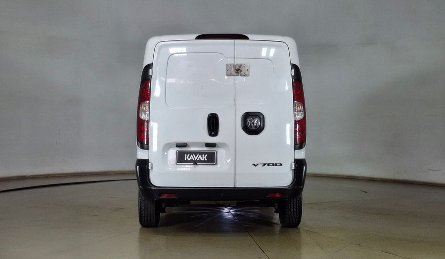 Ram Van 700 1.4 2023