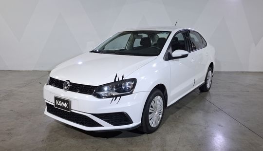 Volkswagen • Vento