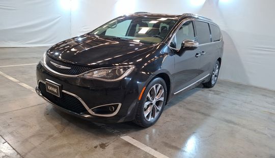 Chrysler • Pacifica