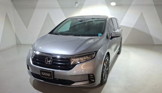 Honda • Odyssey