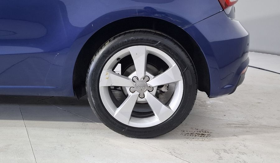 Audi A1 1.4 TFSI EGO S TRONIC Hatchback 2016