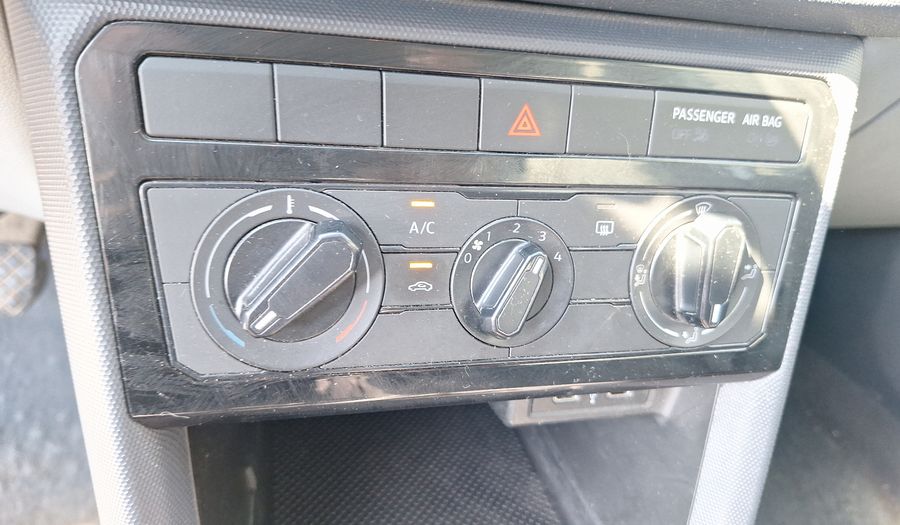 Volkswagen T-cross 1.0 TRENDLINE Suv 2024