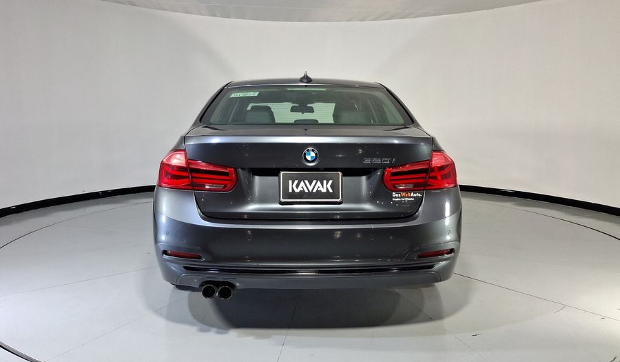 Bmw Serie 3 2.0 320IA SPORT LINE AUTO Sedan 2017