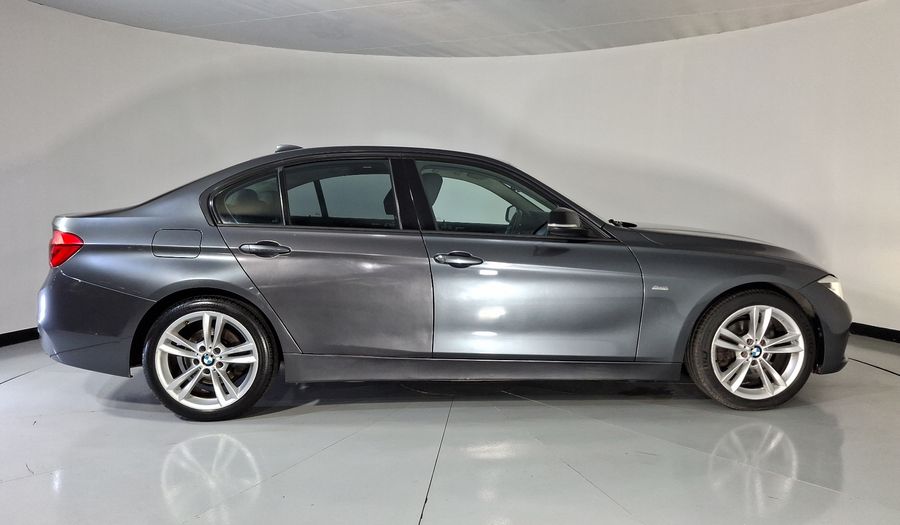 Bmw Serie 3 2.0 320IA SPORT LINE AUTO Sedan 2017