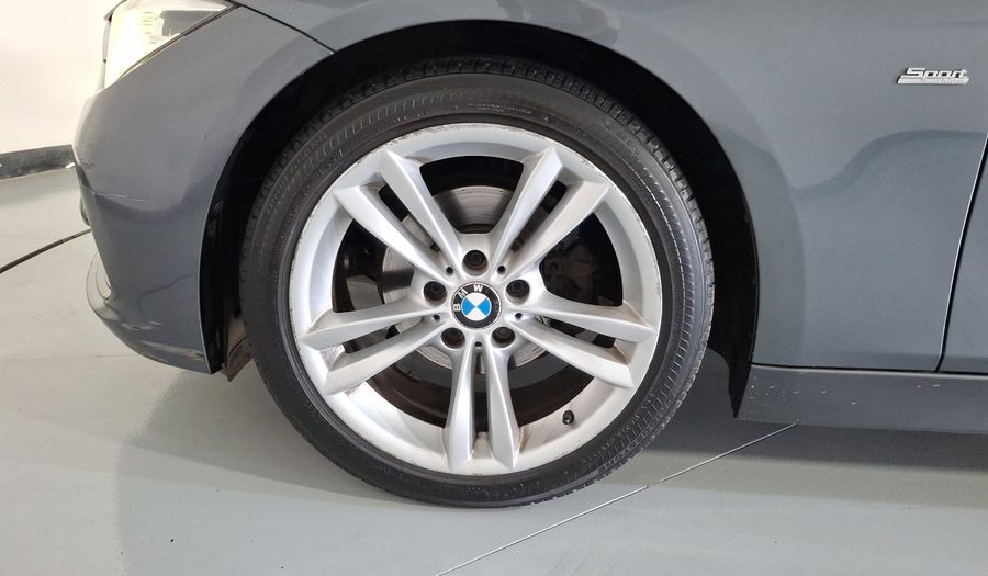 Bmw Serie 3 2.0 320IA SPORT LINE AUTO Sedan 2017
