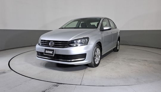 Volkswagen • Vento