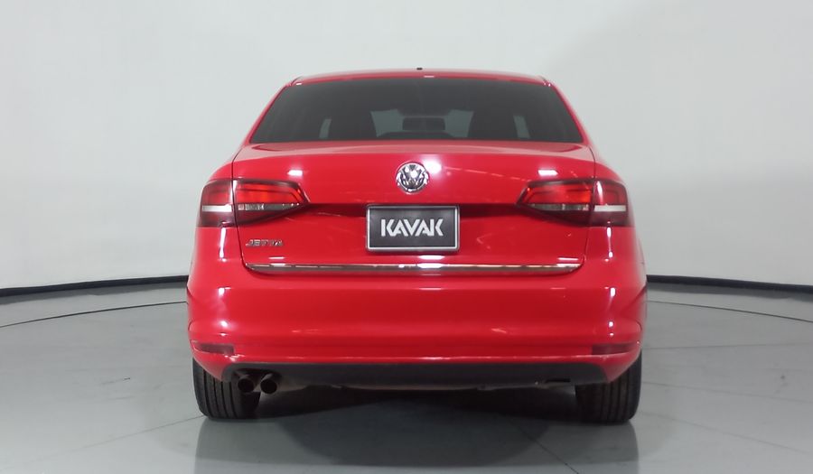 Volkswagen Jetta 2.5 COMFORTLINE TIP. BOLSAS AIRE DEL. Sedan 2018