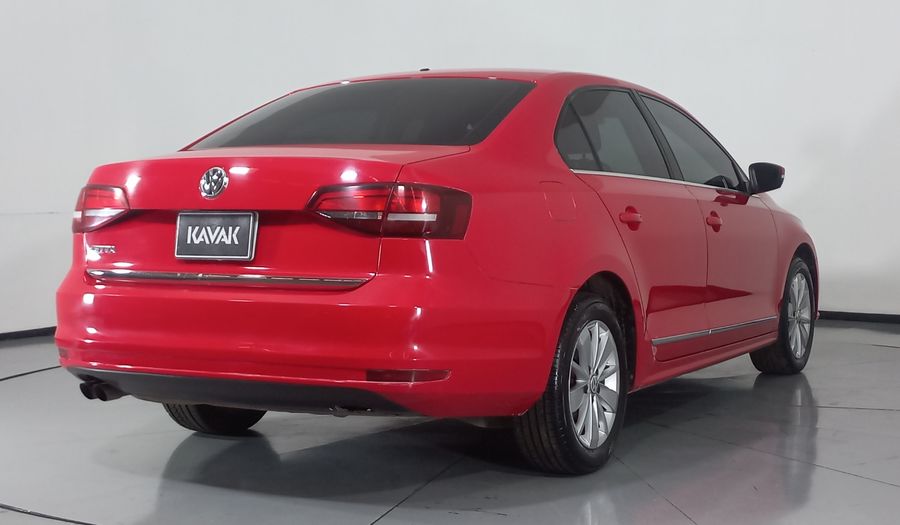 Volkswagen Jetta 2.5 COMFORTLINE TIP. BOLSAS AIRE DEL. Sedan 2018