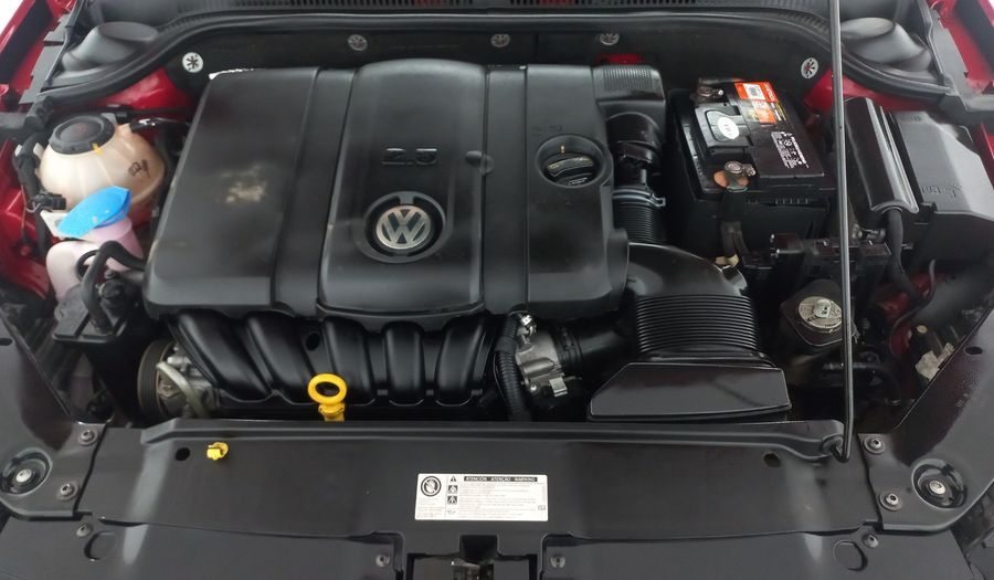 Volkswagen Jetta 2.5 COMFORTLINE TIP. BOLSAS AIRE DEL. Sedan 2018