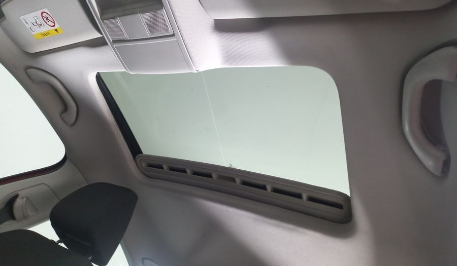 Volkswagen Jetta 2.5 COMFORTLINE TIP. BOLSAS AIRE DEL. Sedan 2018