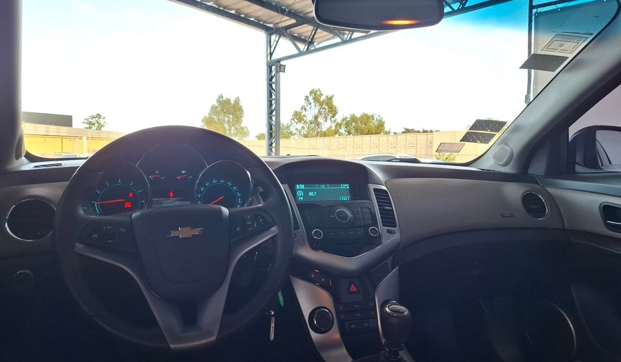 Chevrolet Cruze 1.8 LTZ Sedan 2011