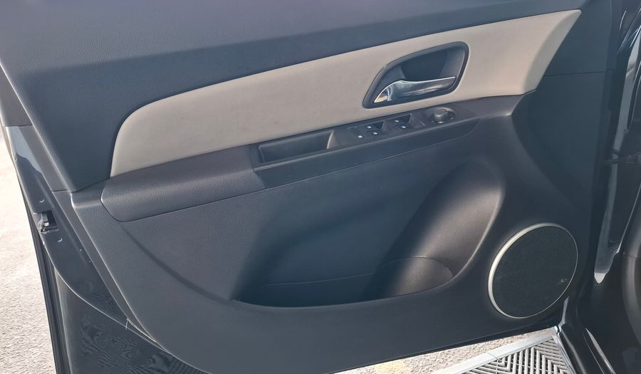 Chevrolet Cruze 1.8 LTZ Sedan 2011