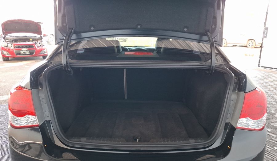 Chevrolet Cruze 1.8 LTZ Sedan 2011