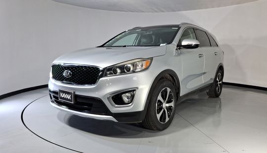 Kia • Sorento