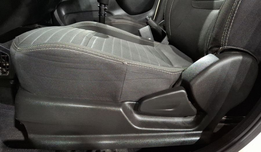 Renault Kwid 1.0 BITONO Hatchback 2021