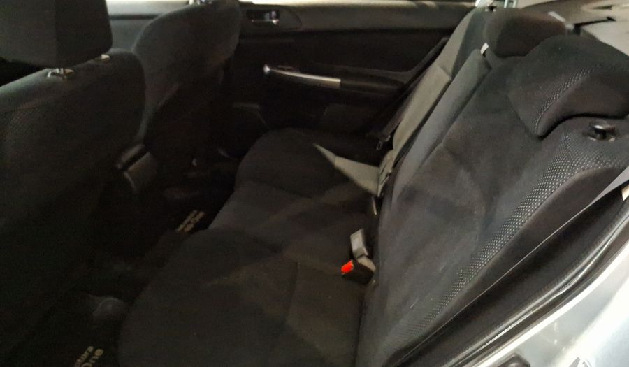 Subaru Impreza 2.0I XS CVT 4WD Sedan 2016