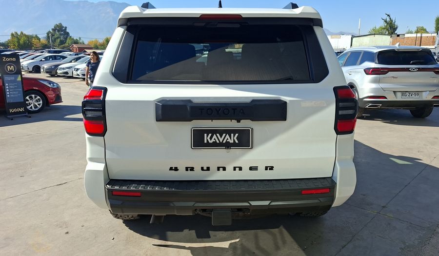 Toyota 4runner 2.4 SR5 AUTO 4WD Suv 2026