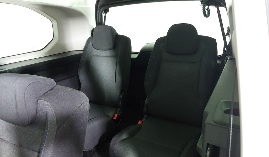 Peugeot Rifter 1.5 BLUEHDI 130 AUTO ALLURE PACK Minivan 2023