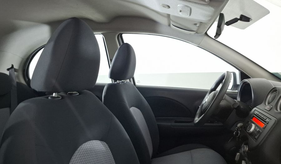 Nissan March 1.6 ADVANCE AT Hatchback 2013