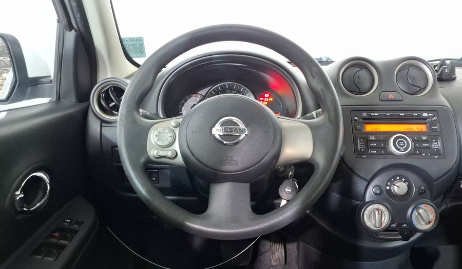 Nissan March 1.6 ADVANCE AT Hatchback 2013