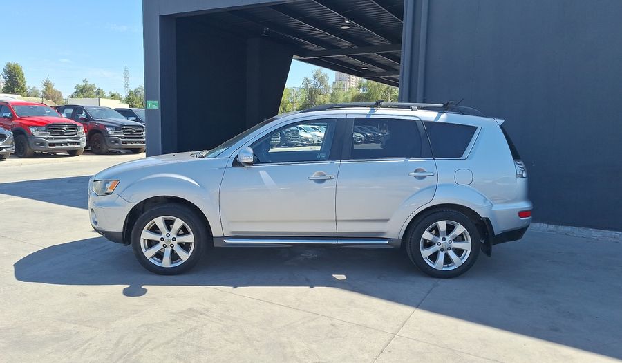 Mitsubishi Outlander 3.0 K2 FULL AUTO 4WD Suv 2012