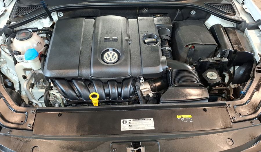 Volkswagen Passat 2.5 HIGHLINE AUTO Sedan 2018