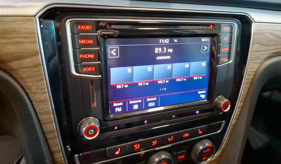 Volkswagen Passat 2.5 HIGHLINE AUTO Sedan 2018
