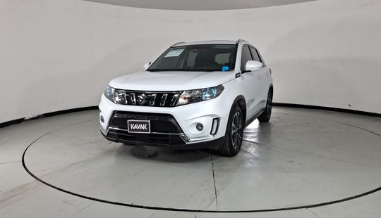 Suzuki • Vitara