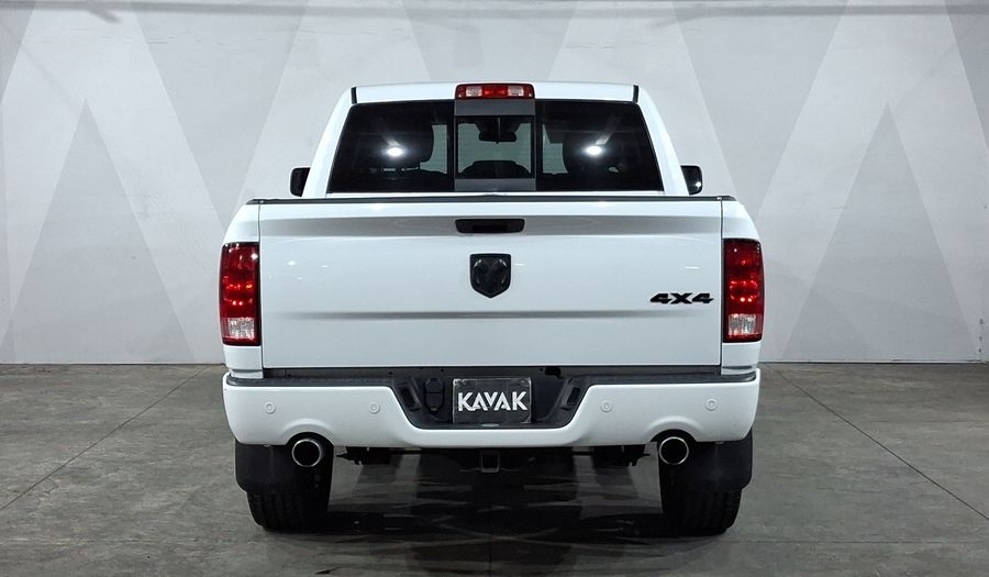 Ram 1500 5.7 HEMI SPORT CREW CAB 4X4 V8 8AT Pickup 2022
