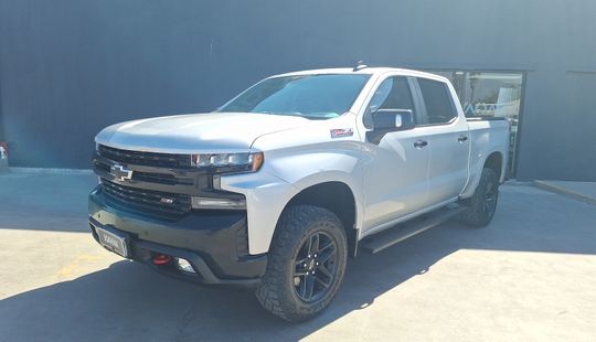 Chevrolet • Silverado
