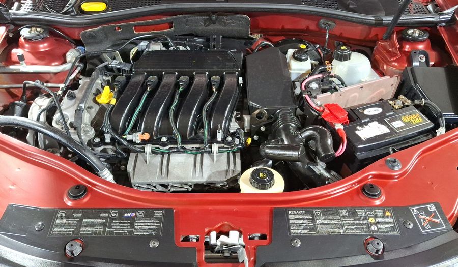 Renault Duster 2.0 DYNAMIQUE MEDIA NAV AT Suv 2014