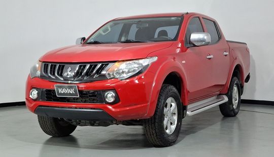 Mitsubishi • L200