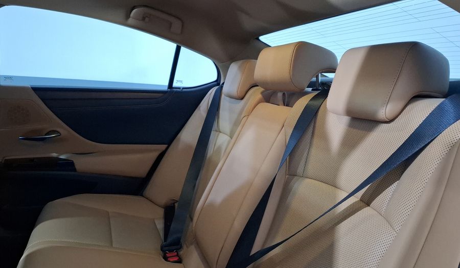 Lexus Es 2.5 HEV 300H CVT Sedan 2022