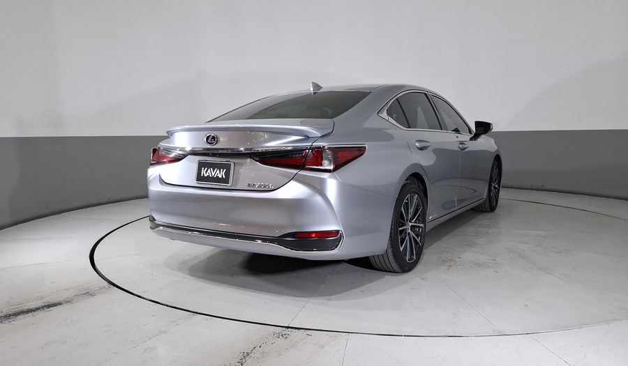 Lexus Es 2.5 HEV 300H CVT Sedan 2022