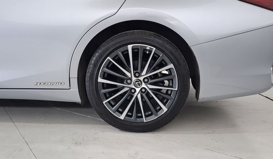 Lexus Es 2.5 HEV 300H CVT Sedan 2022